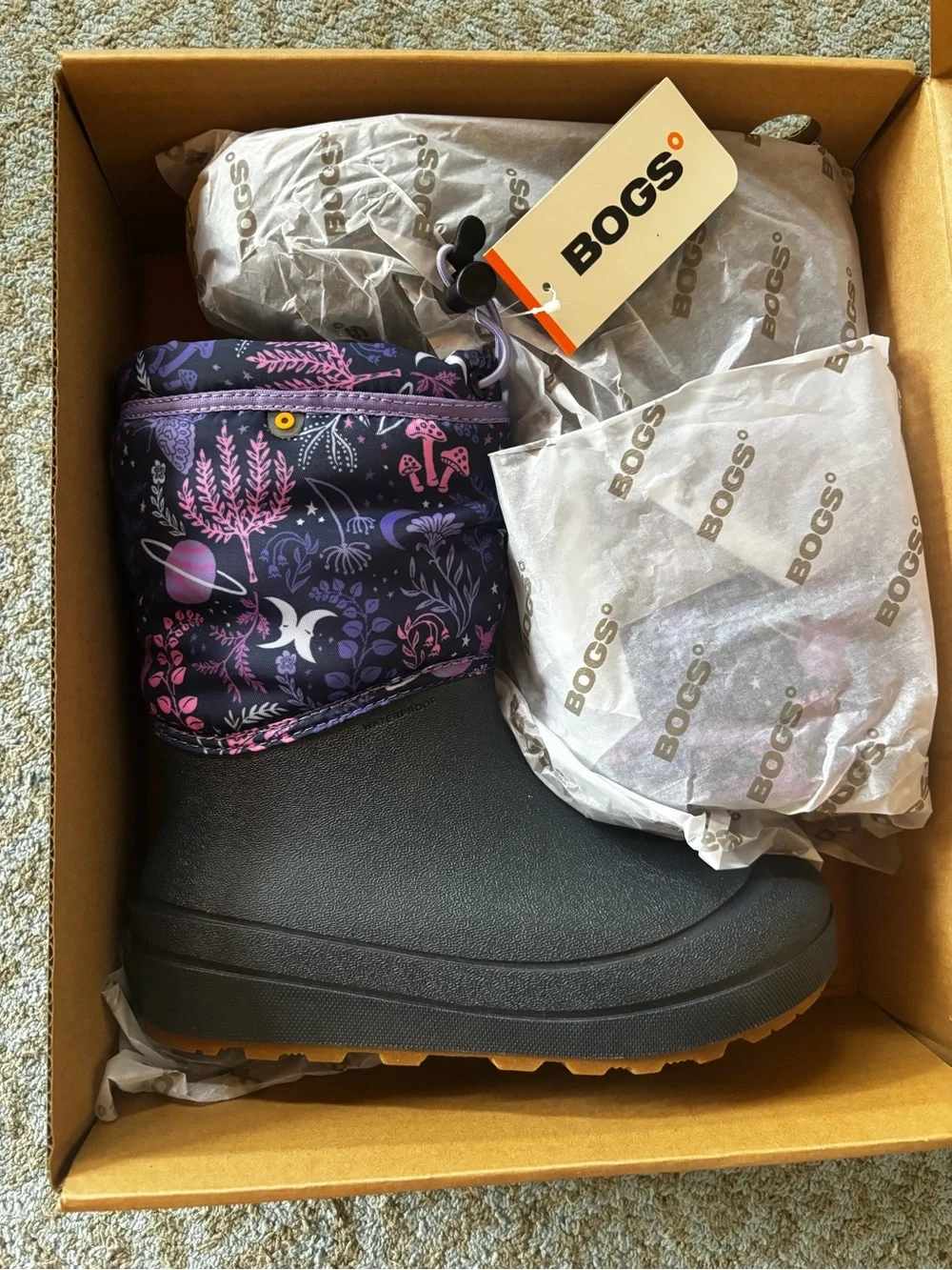 Bogs Kids Snow Shell Boot in Purple and Pink Cosmic Forest